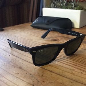 Polarized Ray-Ban Wayfarers